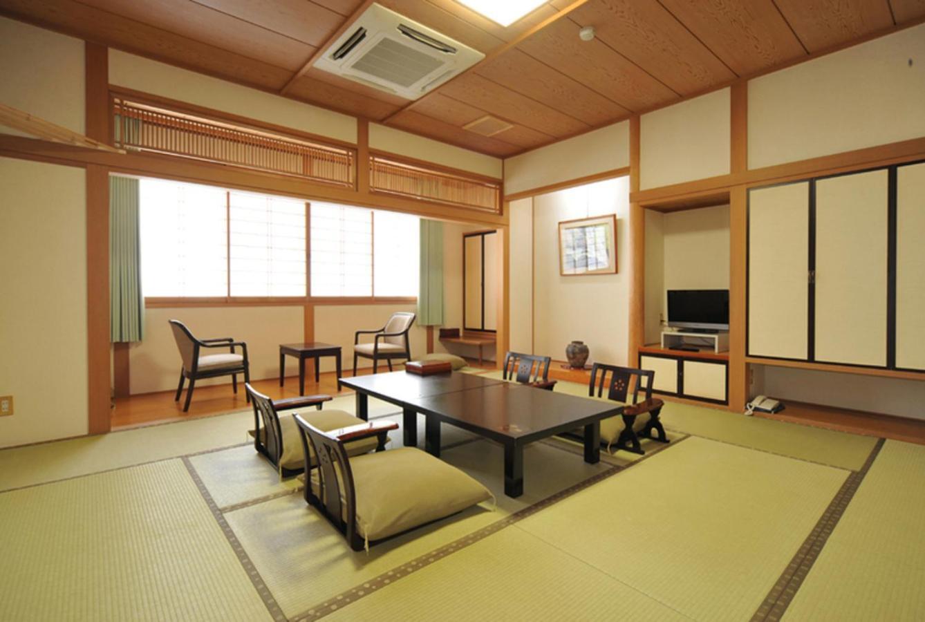 Sakadojo Hotel Minamiuonuma Luaran gambar