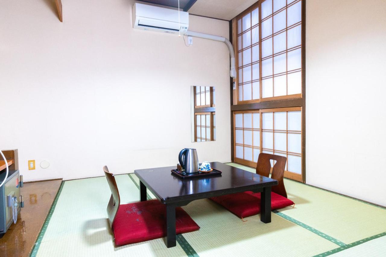 Sakadojo Hotel Minamiuonuma Luaran gambar